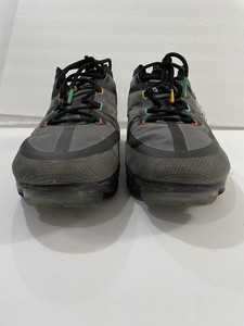 black vm nike