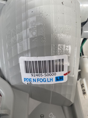 HYUNDAI i30 N-LINE 2018-2021 LEFT N/S SIDE REAR FOG LIGHT GENUINE 92405-S0000 - 第 4/6 張圖片