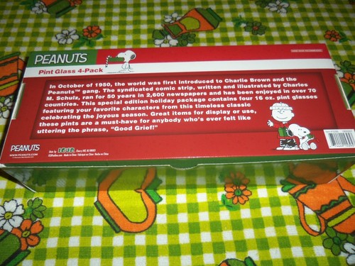 Peanuts Snoopy Christmas Holiday Pint Glass 4-Pack Gift Box Set NEW NIB LOOK! - Picture 6 of 6