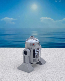 LEGO Star Wars Astromech Droid R2-Q2 Minifigure 7915