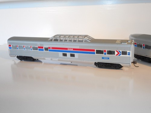 Athearn Amtrak Passenger, Observation,US Mail Cars x 4. HO. Good cond. 2 rail DC - Picture 8 of 15