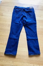 Levi's Women's Dark Wash Straight Jeans Size 12 Mid Rise 5-Pocket Denim