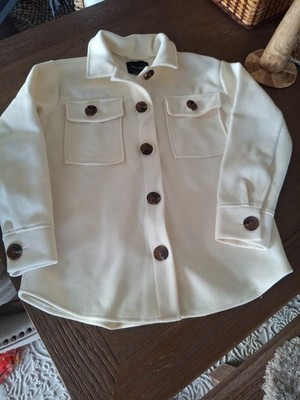 New Look Women's SZ L Button Up Jacket Cream W/ Button Accents Warm And Cozy