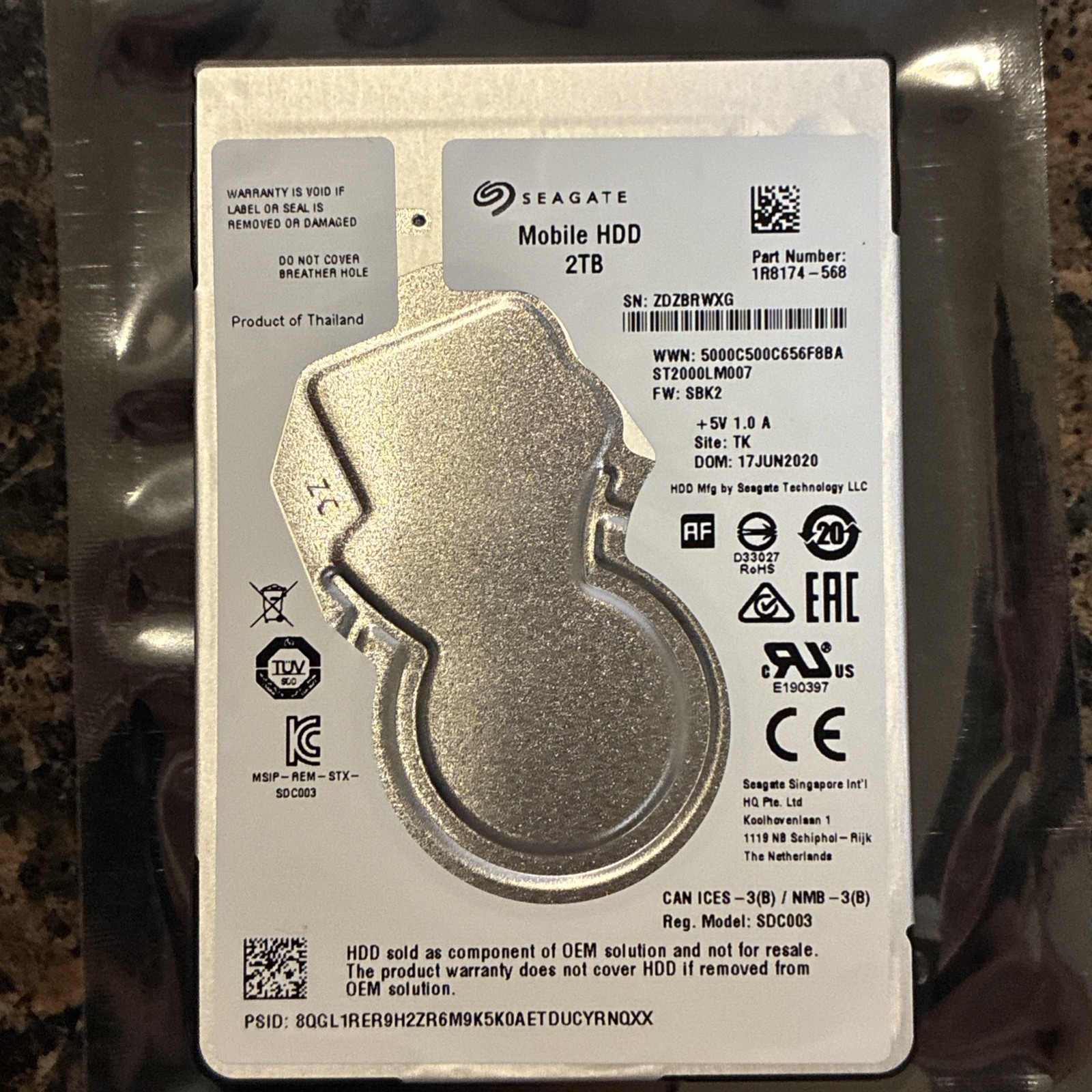 SEAGATE ST2000LM007 2TB Mobile HDD 2.5" SATA 5400RPM 128MB -