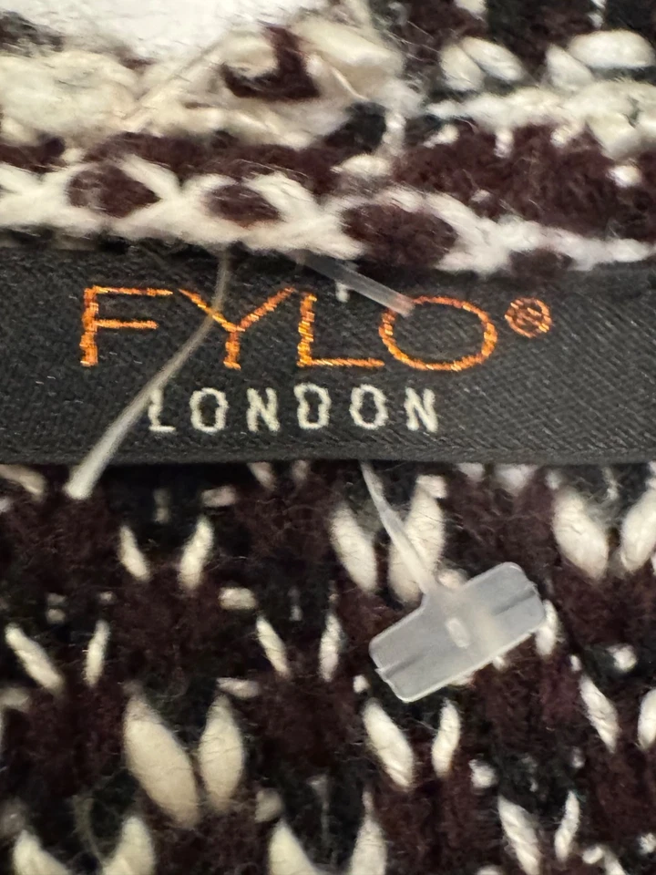 Cárdigan con capucha tejido abierto flecos medianos Fylo London para mujer negro/blanco geométrico Foto 3 de 4