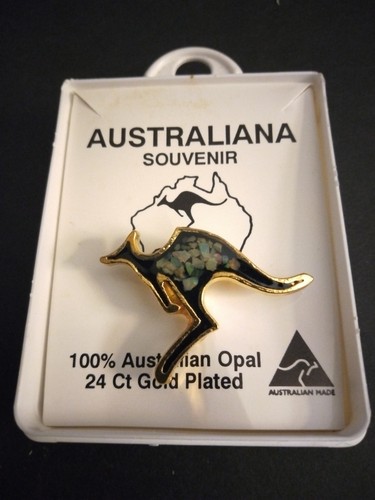 Vintage Australian Opal Gemstone Kangaroo 24 Ct Gold Plated Pin - Picture 4 of 6