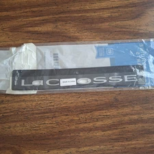 GM OEM 17-19 LaCrosse Trunk Lid Exterior Trim-Nameplate 22977277