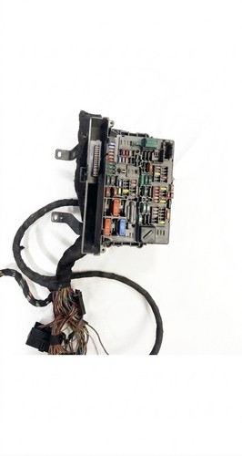BMW 3 Series E93 E92 E90 E82 Passenger Side Power Distribution Fuse Box
