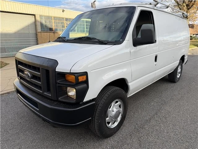 Ford E250 CARGO VAN 2008  - Imagem 3 de 4