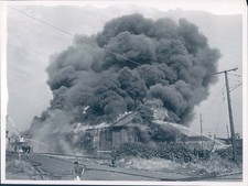 1966 Photo Press Firemen House Black Smoke Sky People Ladder Hose Vintage Image