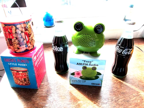 LOT OF FOUR VINTAGE FIGURAL TRANSISTOR RADIOS COKE BOTTLE ETC