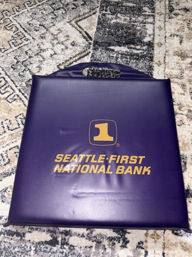 Vintage University Of Washington Seat Cushion-EUC - Picture 2 of 2