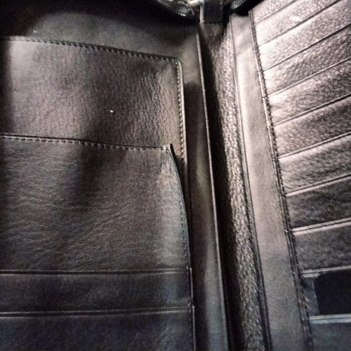 NEUE schwarze französische Leder-Geldbörse mit Reißverschluss von Dilana mit Handschlaufe für Damen - Bild 4 von 8