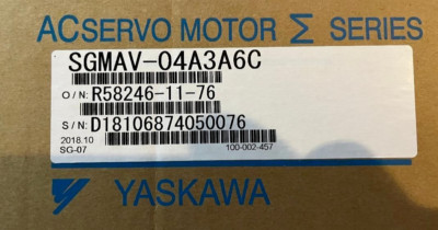 Yaskawa SGMAV-04A3A6C Sigma-5 AC Servo Motor 400 W 200 VAC 20-bit Encoder - New