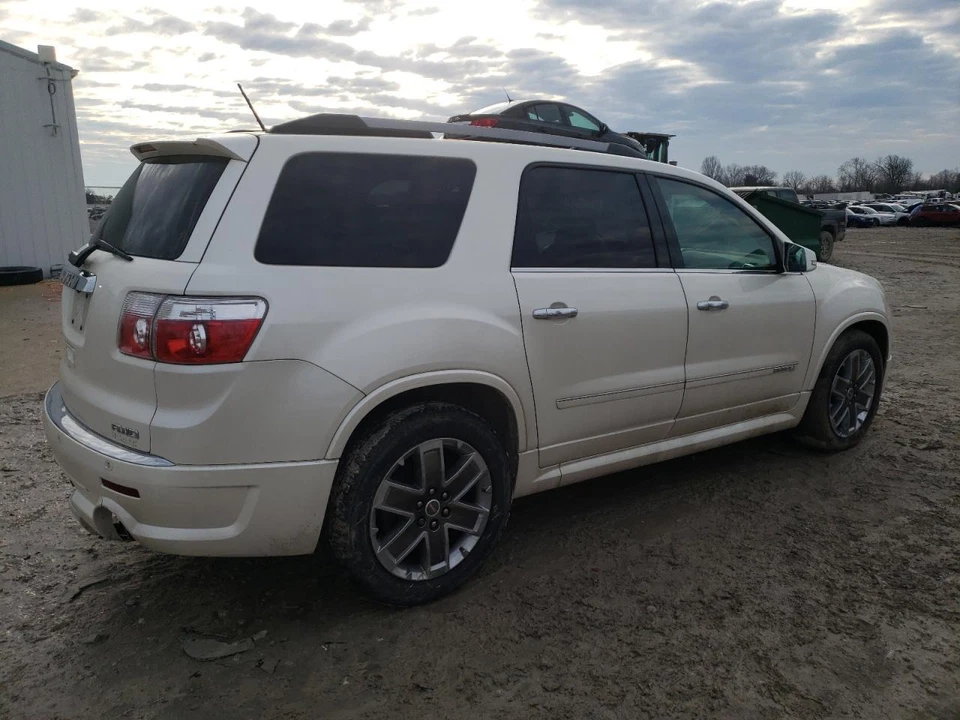 Motor de caja de fusibles usado se adapta a: GMC Acadia 2011 sin paquete de remolque HID con halógeno alto Foto 3 de 4