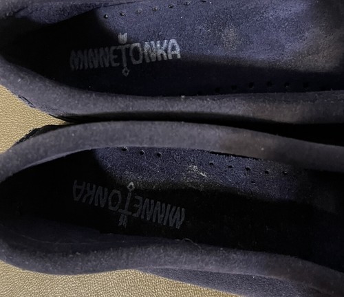 Minnetonka Womens Leather Moccasins Size 11 Purple Slip On 409T - Picture 7 of 9