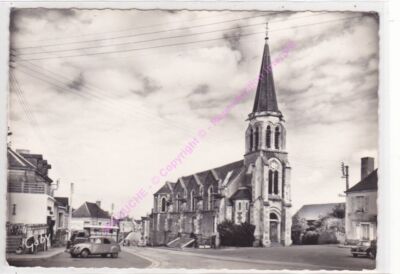 CPSM 72210 La Suze L'Eglise Car 2CV Edt Gaby