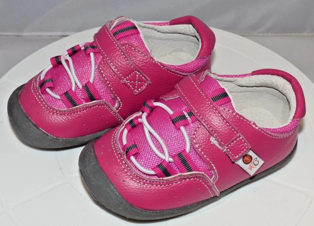 Rose et best sale chocolat baby shoes