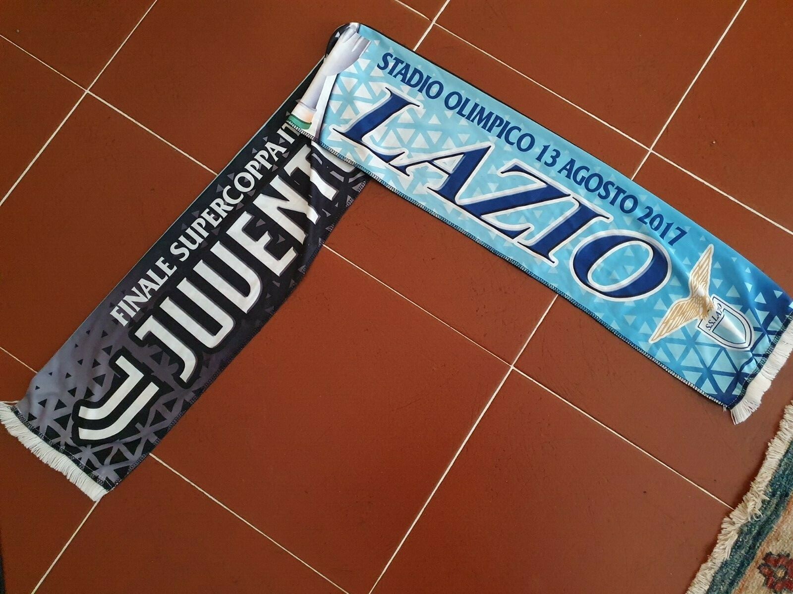 Foto 1 di 1