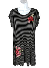 Discreet Size Large Black Dress Short Sleeve White Stripes Rose Embroidery