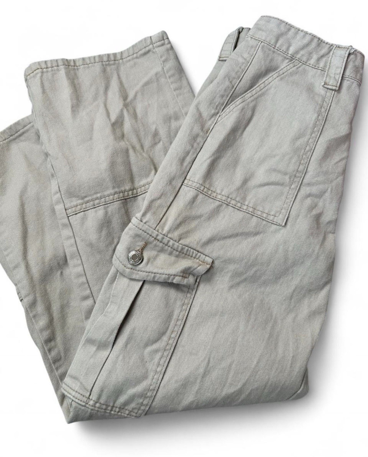 Women’s Small/4 Cargo Pants Tan