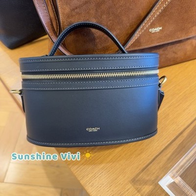 NWT Coach Trail Bag CBG93 Glovetanned leather Brass/Black | eBay