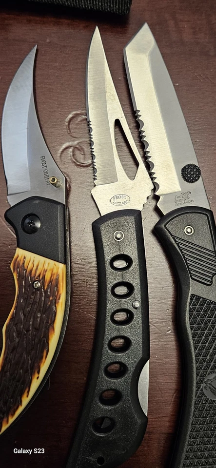 VINTAGE FROST FLYING FALCON STAINLESS ROSTFREI 8 KNIVES  SWISS ARMY TYPE KNIVES - Image 3 of 4