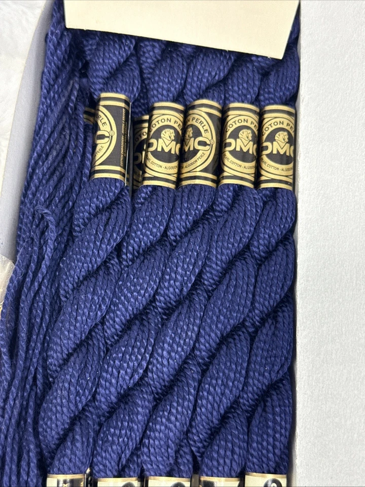 DMC Size 3 COTTON PERLE Pearl Cotton EMBROIDERY THREAD Twist 12 Skein NAVY 823 - Image 2 of 4