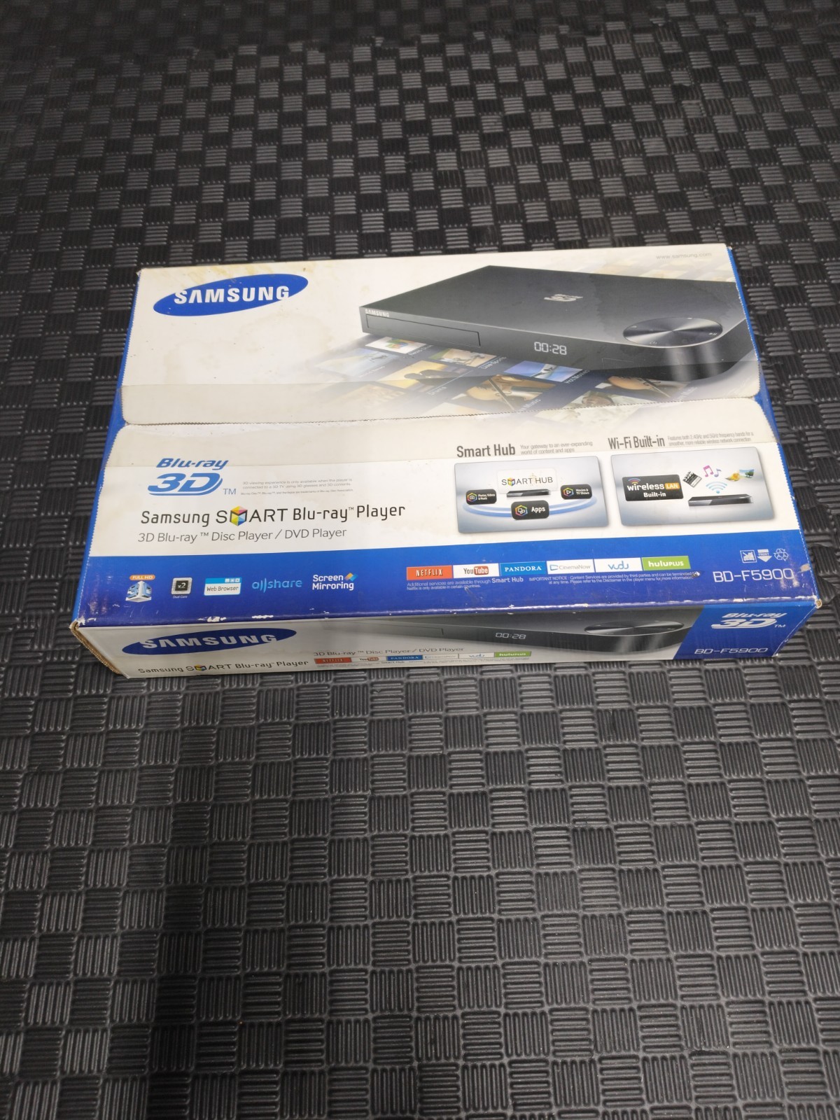 Samsung 3D Blu-Ray Player w/Remote (BD-F5900)