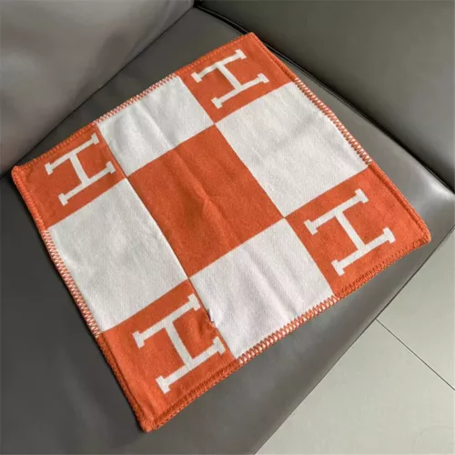 Neu H-Letter Wolle Kaschmir Kissenbezüge Kissenbezug Kissenhülle 45X45CM Kissen - Bild 11 von 31