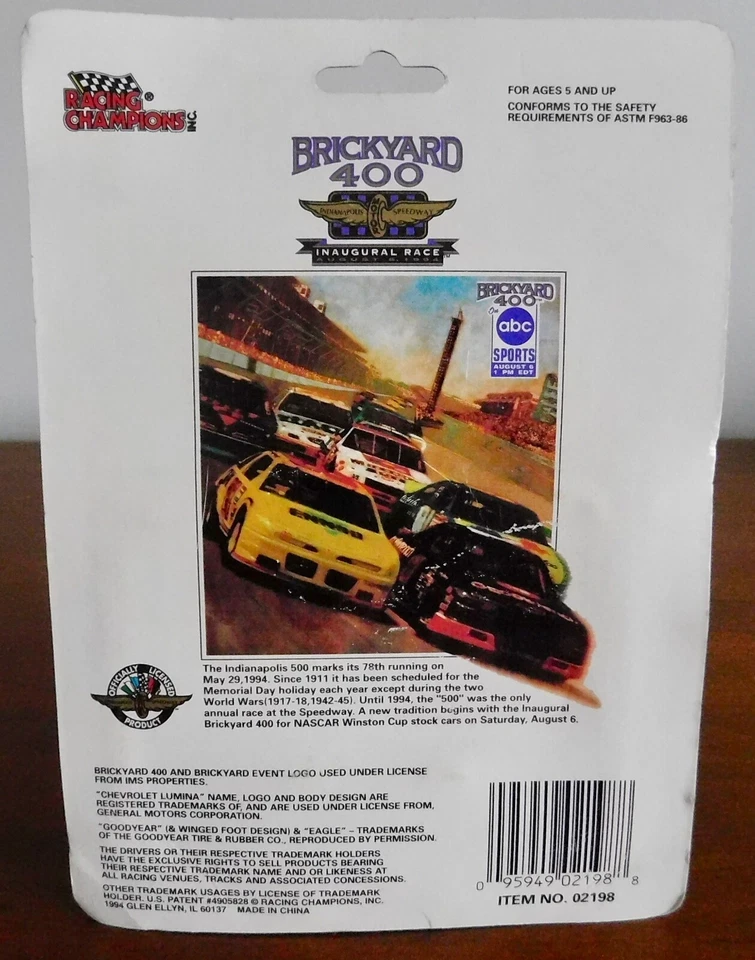 Coche fundido a presión deportivo ABC Brickyard 400 carrera inaugural 6 de agosto de 1994  Foto 4 de 4
