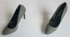 Womens Size 7M Black Grey Charles by Charles David Platform Heels Pumps Shoes