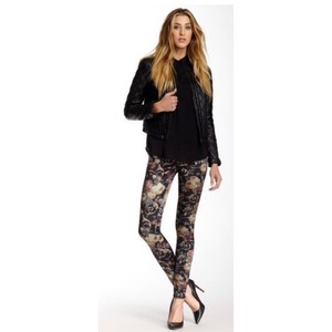 7-For-All-Mankind-Jeans-26-Pants-Silky-Floral-Black-Skinny-Jegging-Stretch