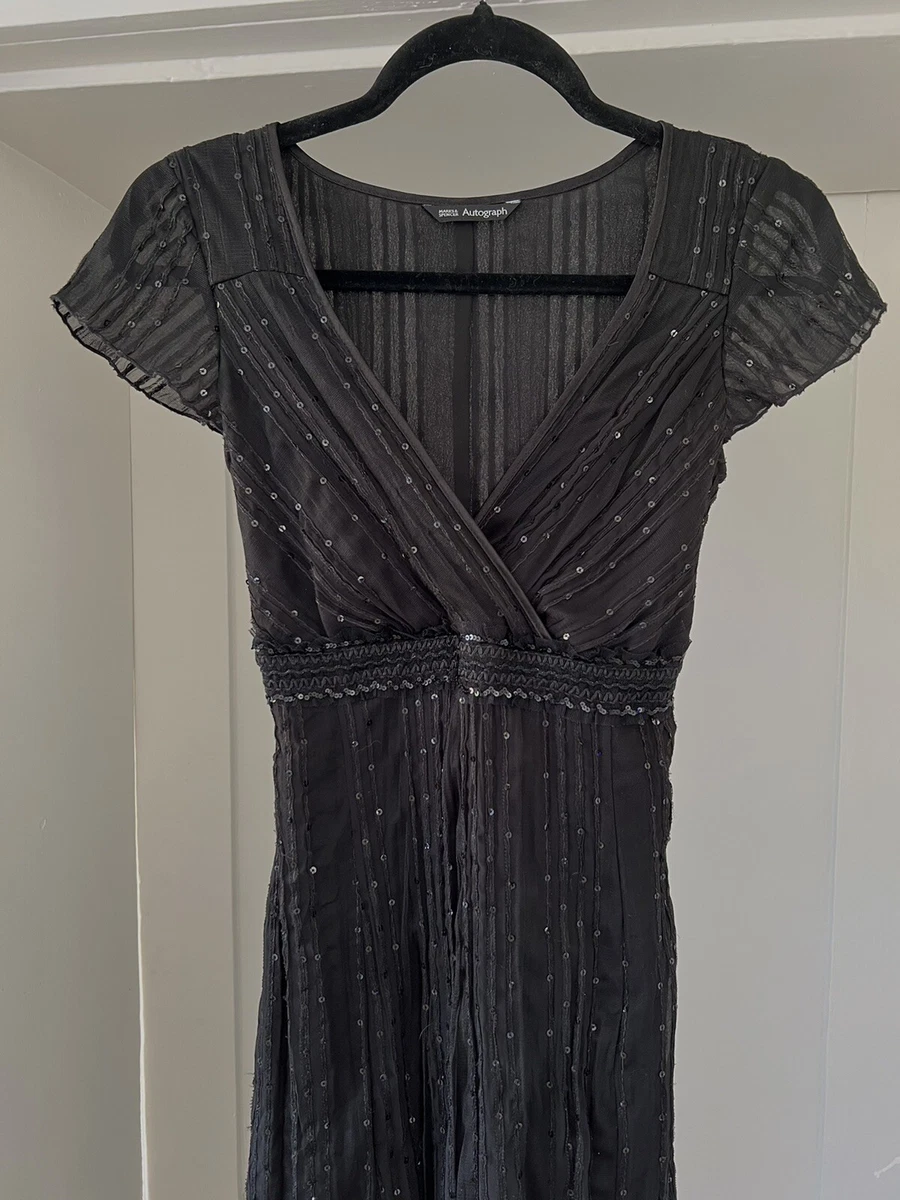 Black empire line best sale dress