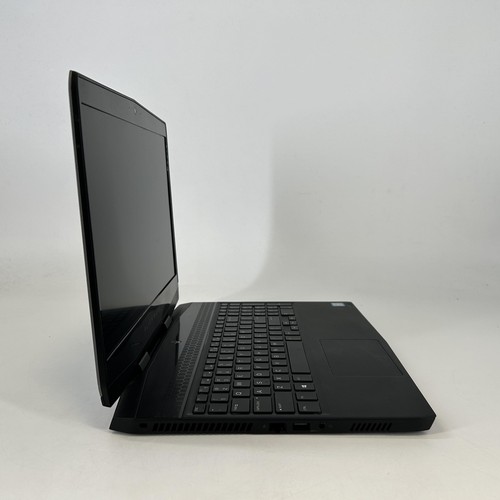Dell Alienware m15 R1 FHD i7-9750H 2,60GHz 16GB 1TB HDD/512GB SSD RTX 2060 dobry - Zdjęcie 3 z 10