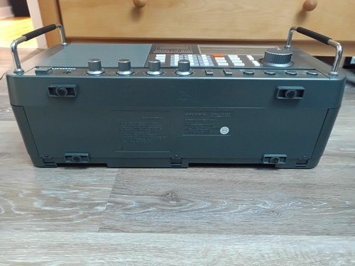 GRUNDIG Satellit 800 FM Aircraft BAND/SW SHORTWAVE PORTABLE / BASE RECEIVER SSB - Photo 6/11