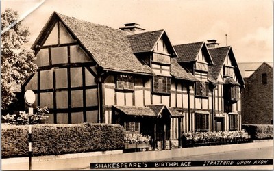 RPPC Postcard Shakespeare's Birthplace Stratford Upon Avon Shakespeare