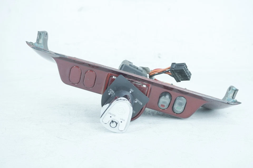 10 Harley Touring Street Glide Dash Ignition Cap Switch Lockset NO Key *CRACKED* - Image 4 of 4