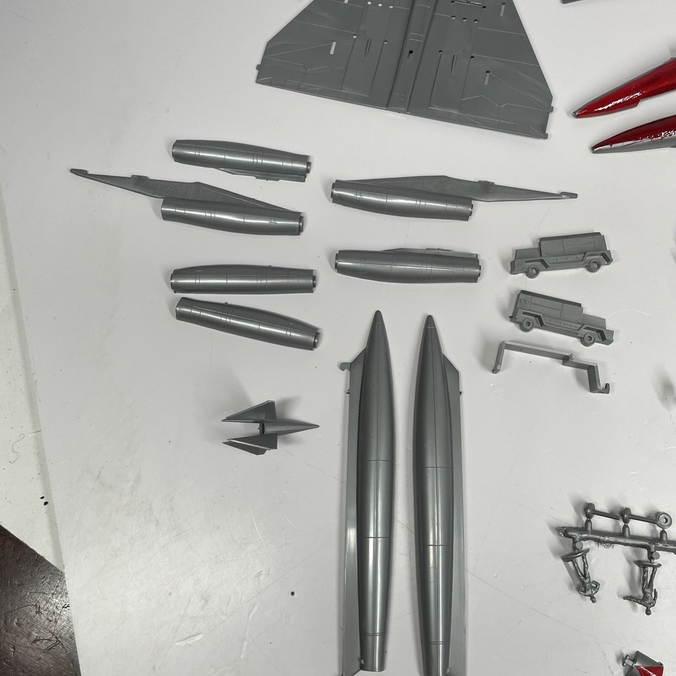 Monogram Mod 5813 Vintage Monogram B-58 Hustler Model Kit PA198.130 COMPLETE | eBay