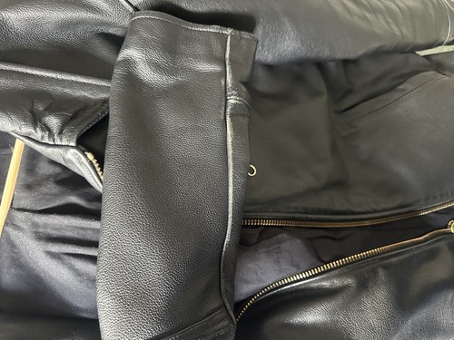 Vanson Leather Jacket. Made in USA. Size 42 - Picture 4 of 13