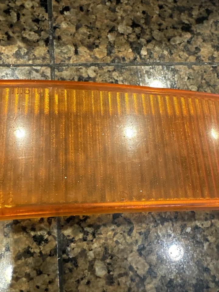 Lamborghini Miura Fiat 124 Spider 1970 conjunto indicador de giro derecho Carello Foto 4 de 4