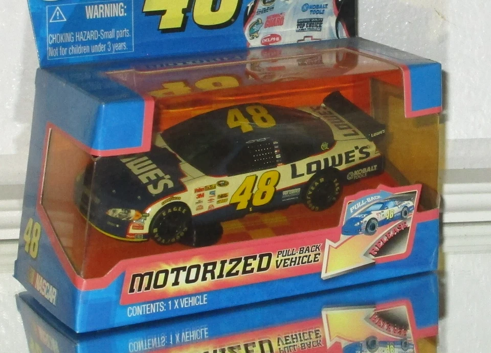 2010 JADA 玩具 JIMMIE JOHNSON #48 LOWE'S 机动拉回车辆 全新带盒 XRARE — 第 2/4 张图片