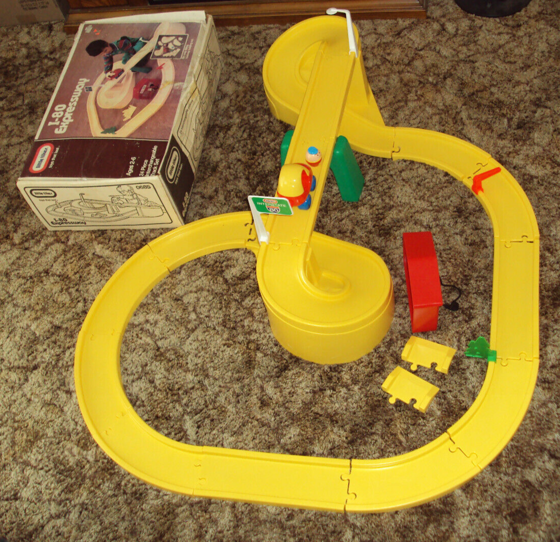 入手困難❗️little tikes vintage Vintage Little Tikes Tykes I-80 Expressway Set HTF Rare Complete