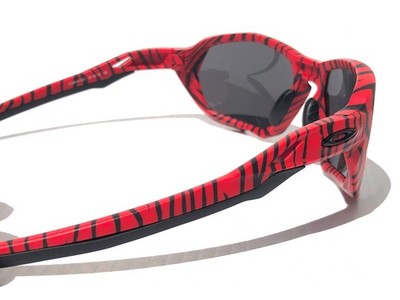 NEW Oakley PLAZMA Red Tiger POLARIZED Galaxy Black Lens Sunglass