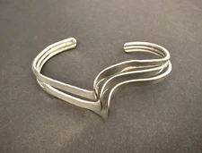 Vintage Designer Sterling Silver 925  Modernist Triple Wave Cuff Bracelet -12gr.