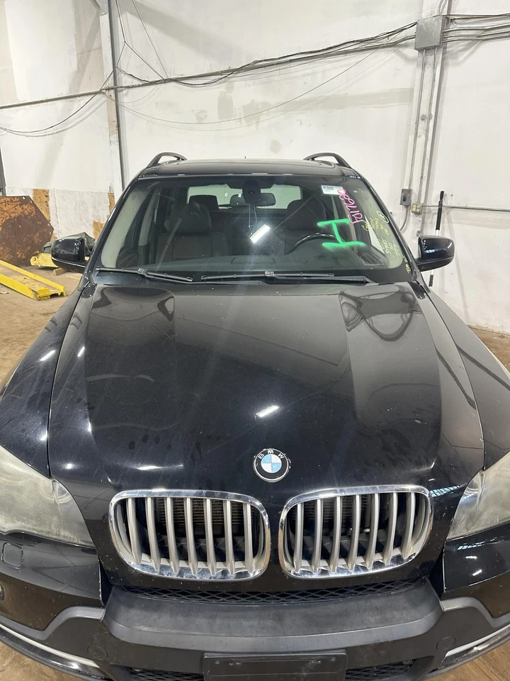 Used Hood fits: 2008 Bmw X5 titanium grilles Grade A Foto 3 de 4