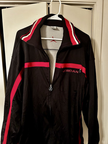 Michael Jordan Mens Black Red Zip Up Jacket Size XXL - Picture 1 of 8