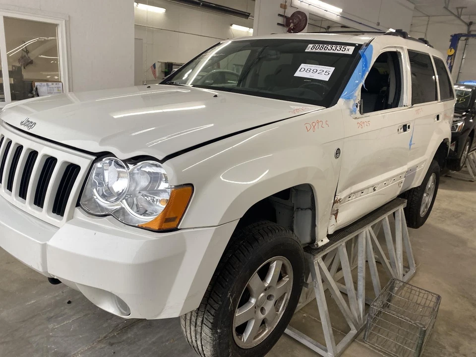 Used Speedometer Gauge fits: 2009 Jeep Grand cherokee cluster Sport model 5.7L M - Изображение 2 из 4