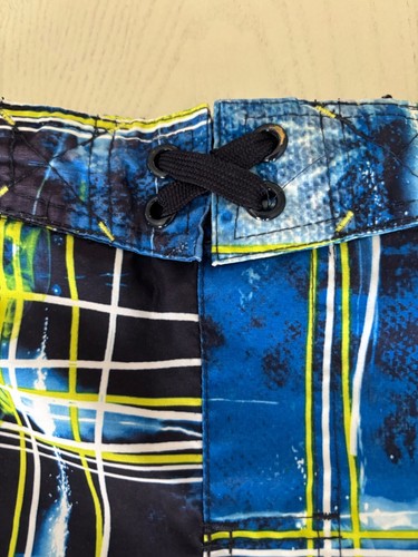 OP Swim Trunks Youth Size LG (10/12) Long Plaid Large Pocket Drawstring Close. - Picture 2 of 9