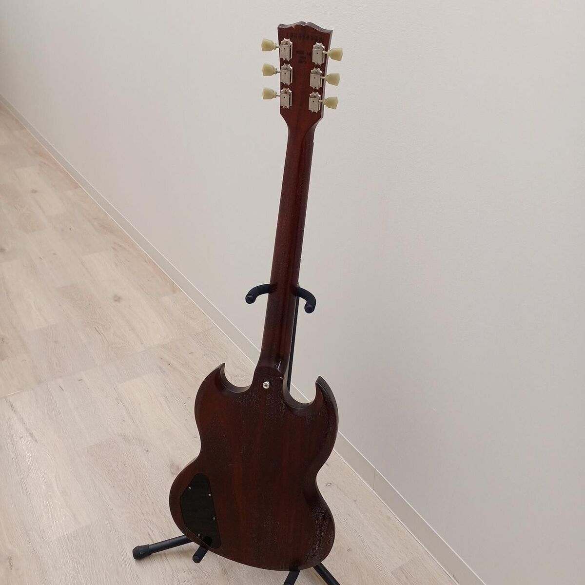 s-l1200.jpg s-l1200.jpg